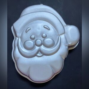 1987 Wilton Santa Cake Pan